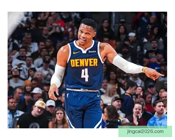 战绩连连下滑莫斯利或将下课魔术锁定前冠军主帅马龙